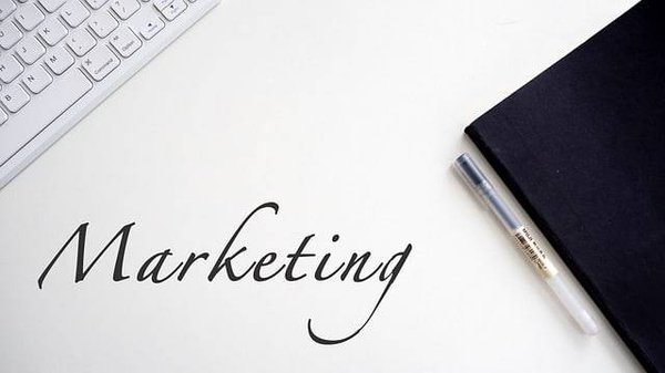 Décryptage des tendances de consommation actuelles: Comment optimiser votre stratégie d'e-marketing?
